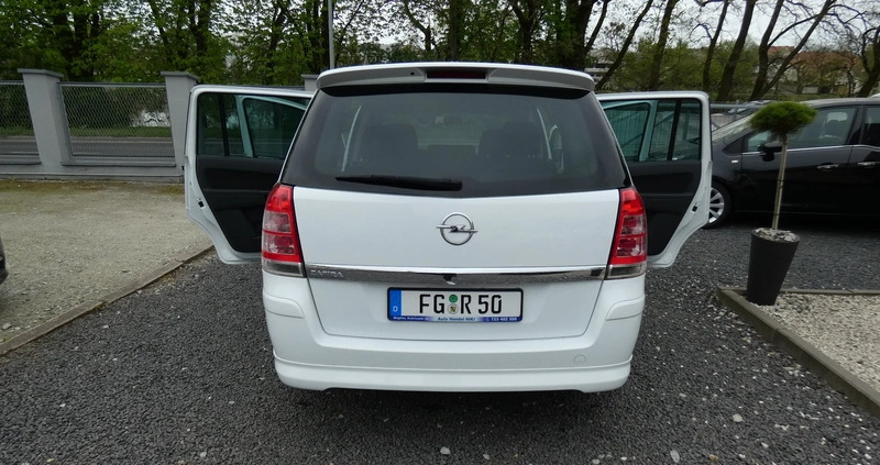 Opel Zafira cena 25700 przebieg: 153000, rok produkcji 2010 z Złotów małe 667